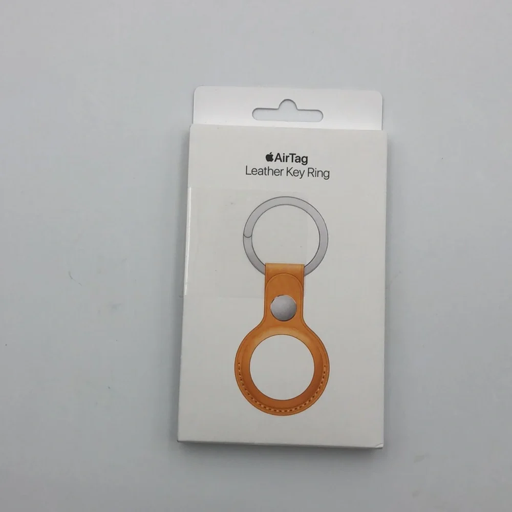 Apple AirTag Leather Key Ring California Poppy